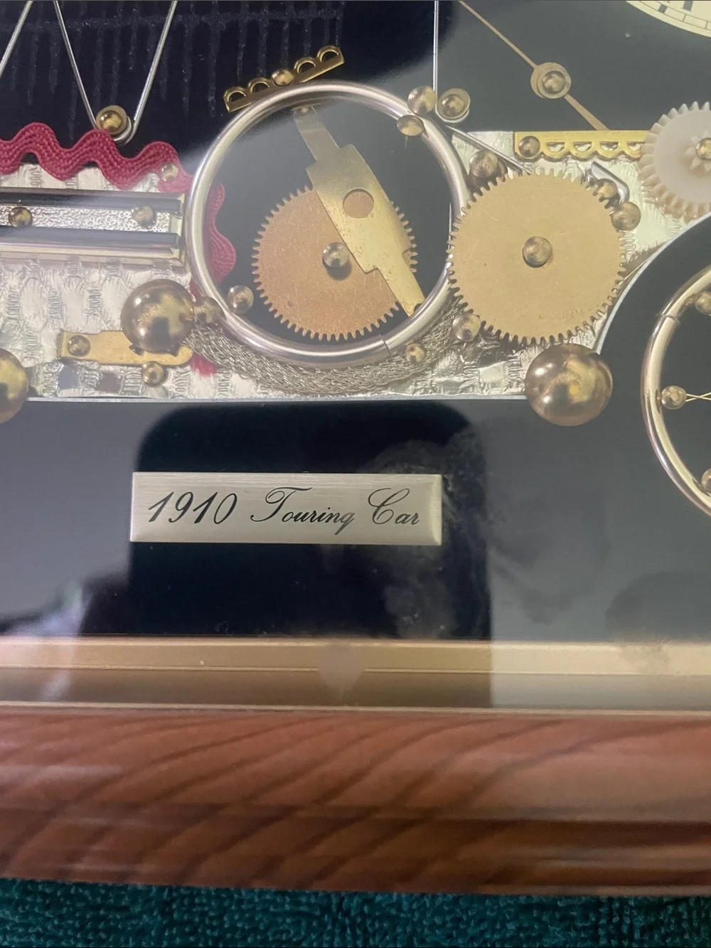 Vintage Linden Quartz clock. 191O Touring car